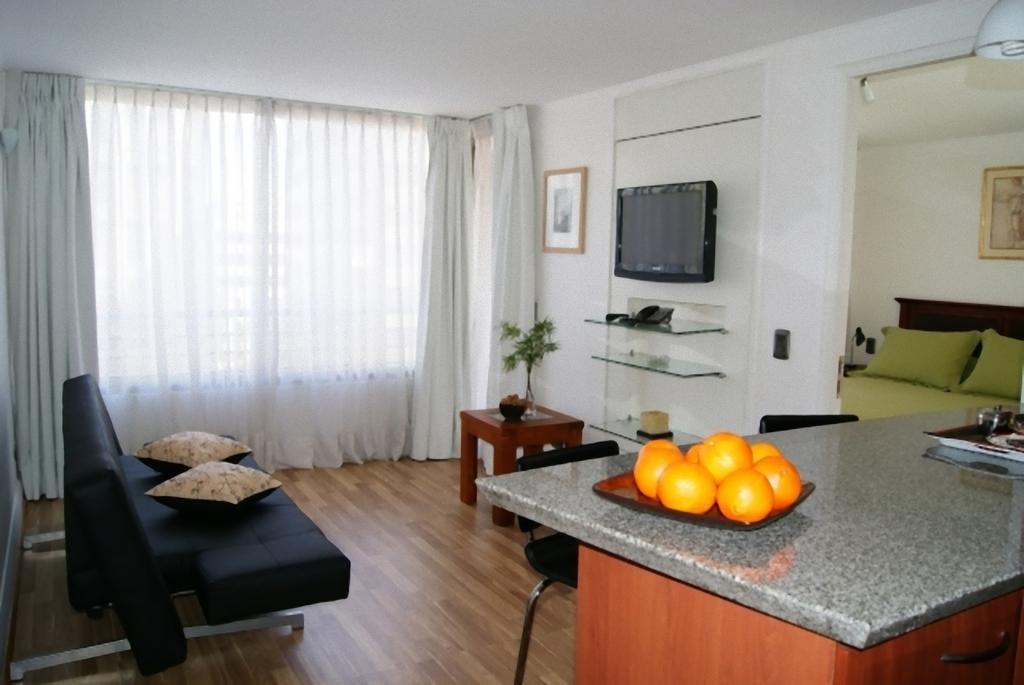 Lobato Apartments Santiago Szoba fotó